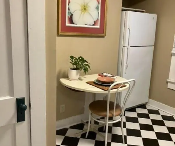 Apartment Comfortable Private 1br Retreat *