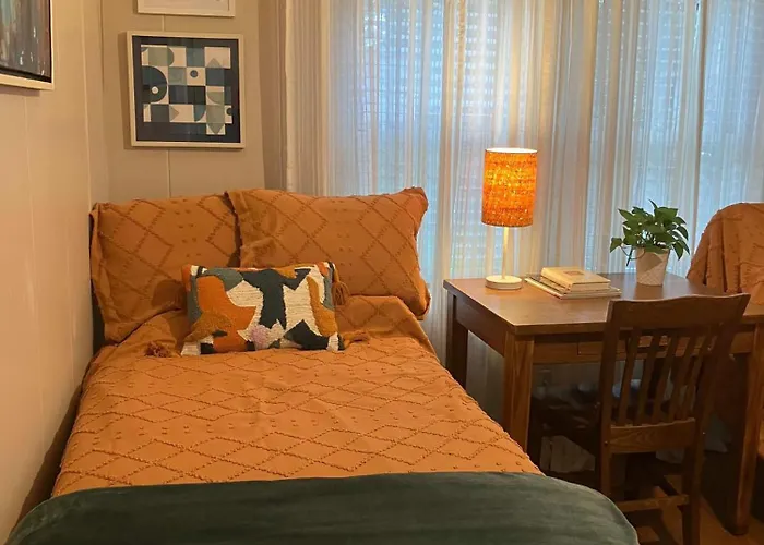 Apartment Comfortable Private 1br Retreat Lafayette