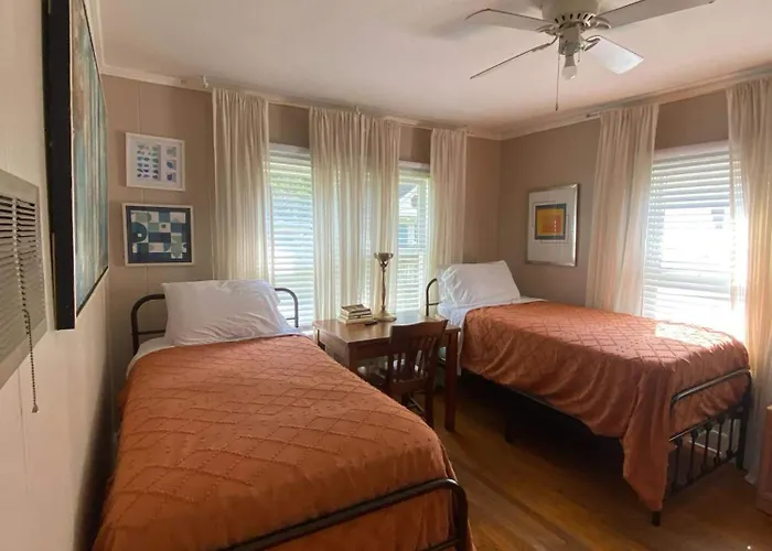 Comfortable Private 1br Retreat Apartment